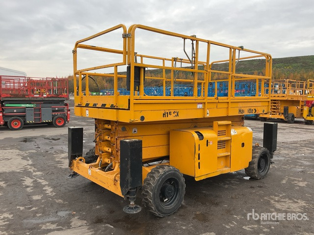 2014 Haulotte H15SDX 4x4 Diesel Scissor Lift - מעלית מספריים: תמונה 4 2014 Haulotte H15SDX 4x4 Diesel Scissor Lift - מעלית מספריים: תמונה 4