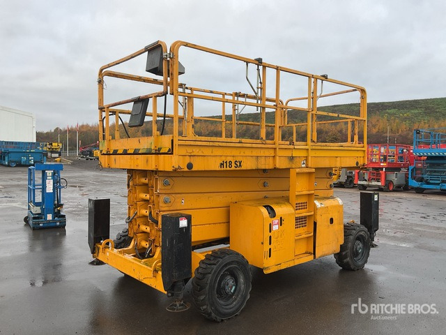 2014 Haulotte H18SDX 4x4 Diesel Scissor Lift - מעלית מספריים: תמונה 4 2014 Haulotte H18SDX 4x4 Diesel Scissor Lift - מעלית מספריים: תמונה 4