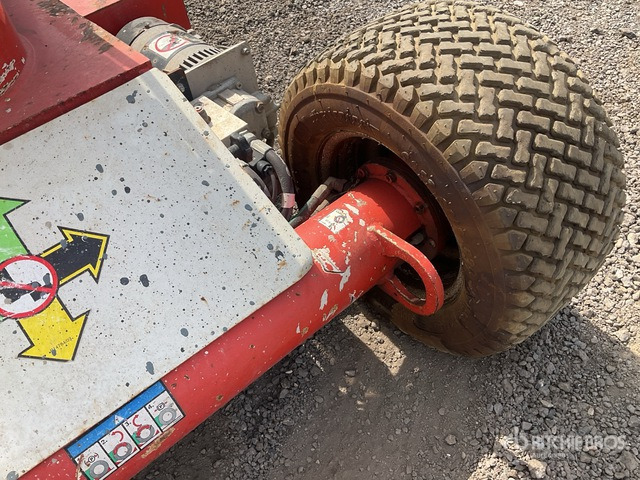 2014 Nifty-Lift HR12NDE 2WD Hybrid (Inoperable) Articulating Boom Lift - זרוע מרפקי: תמונה 5 2014 Nifty-Lift HR12NDE 2WD Hybrid (Inoperable) Articulating Boom Lift - זרוע מרפקי: תמונה 5