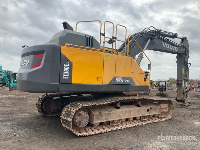 2014 Volvo EC380EL Tracked Excavator - מחפר סורק: תמונה 4 2014 Volvo EC380EL Tracked Excavator - מחפר סורק: תמונה 4