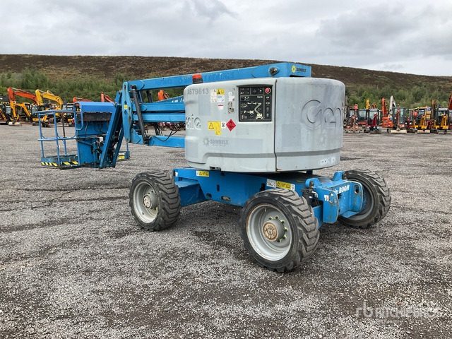 2015 Genie Z45/25J 4WD Diesel Articulating Boom Lift - זרוע מרפקי: תמונה 4 2015 Genie Z45/25J 4WD Diesel Articulating Boom Lift - זרוע מרפקי: תמונה 4