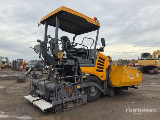 2015 Vogele Super 1303-3i Wheel Asphalt Paver - מרצף אספלט: תמונה 4 2015 Vogele Super 1303-3i Wheel Asphalt Paver - מרצף אספלט: תמונה 4