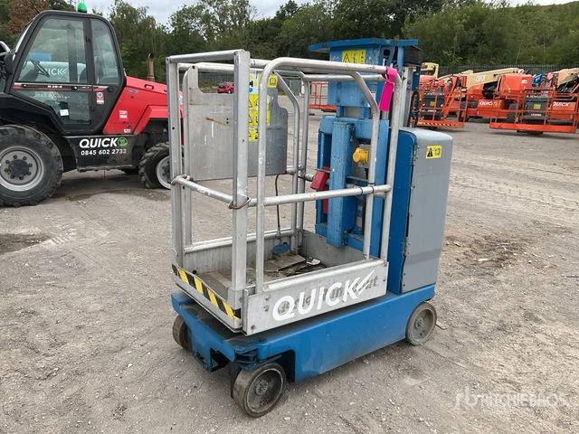 2016 Genie GR15 (Inoperable) Articulating Boom Lift - זרוע מרפקי: תמונה 1 2016 Genie GR15 (Inoperable) Articulating Boom Lift - זרוע מרפקי: תמונה 1