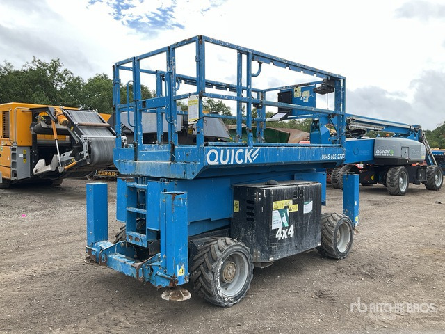 2016 Genie GS3369RT 4x4 Diesel Scissor Lift - מעלית מספריים: תמונה 4 2016 Genie GS3369RT 4x4 Diesel Scissor Lift - מעלית מספריים: תמונה 4