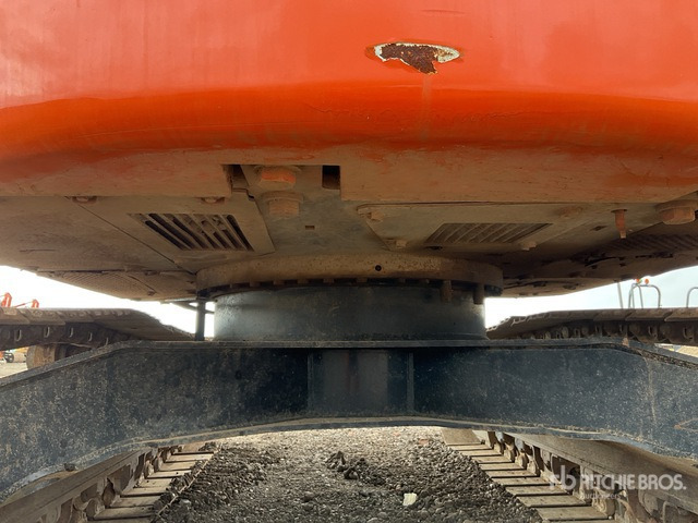 2016 Hitachi ZX135US-5B Tunnel Spec Tracked Excavator - מחפר סורק: תמונה 5 2016 Hitachi ZX135US-5B Tunnel Spec Tracked Excavator - מחפר סורק: תמונה 5