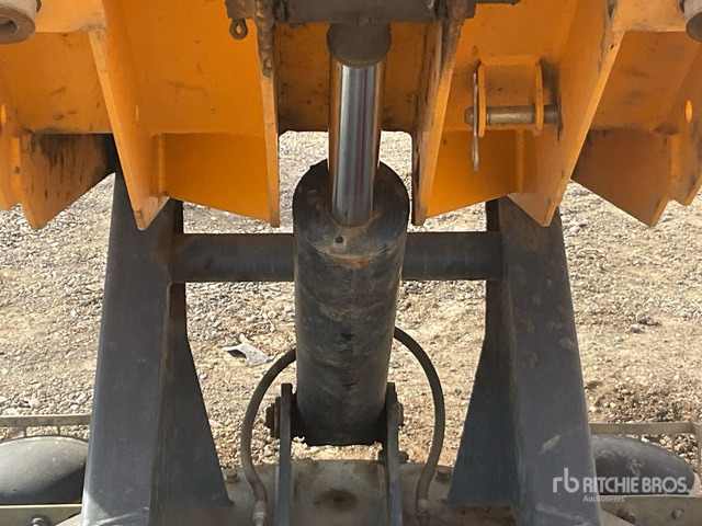 2016 Terex TA6S 6 ton 4x4 Swivel Dumper - מסיר פסולת: תמונה 5 2016 Terex TA6S 6 ton 4x4 Swivel Dumper - מסיר פסולת: תמונה 5