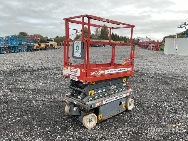 2017 Skyjack SJIII3219 2017 Skyjack SJ3219 Scissor Lift Scissor Lift - מעלית מספריים: תמונה 4 2017 Skyjack SJIII3219 2017 Skyjack SJ3219 Scissor Lift Scissor Lift - מעלית מספריים: תמונה 4