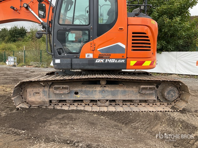 2021 Doosan DX140LCR-7 Tracked Excavator - מחפר סורק: תמונה 5 2021 Doosan DX140LCR-7 Tracked Excavator - מחפר סורק: תמונה 5