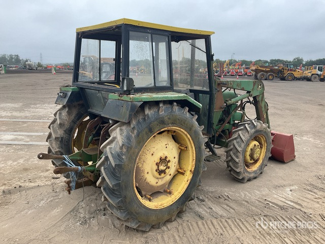 John Deere 1140 4WD Tractor - טרקטור חקלאי: תמונה 4 John Deere 1140 4WD Tractor - טרקטור חקלאי: תמונה 4