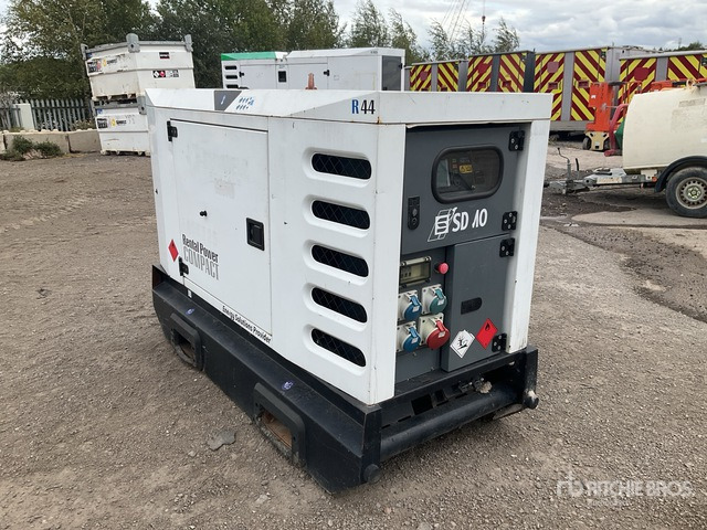 Sdmo R44 Generator Set - ערכת גנרטורים: תמונה 2 Sdmo R44 Generator Set - ערכת גנרטורים: תמונה 2