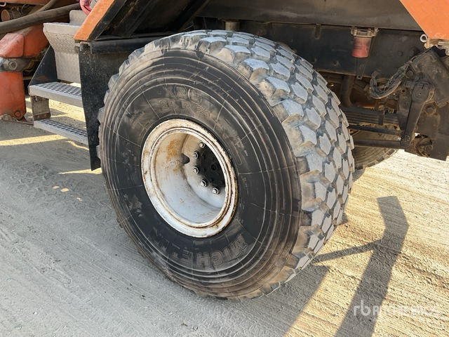 1995 Kenworth C500B 6x6 w/ Water Tank Bucket Truck - פלטפורמה אווירית מותקנת על משאית: תמונה 5 1995 Kenworth C500B 6x6 w/ Water Tank Bucket Truck - פלטפורמה אווירית מותקנת על משאית: תמונה 5