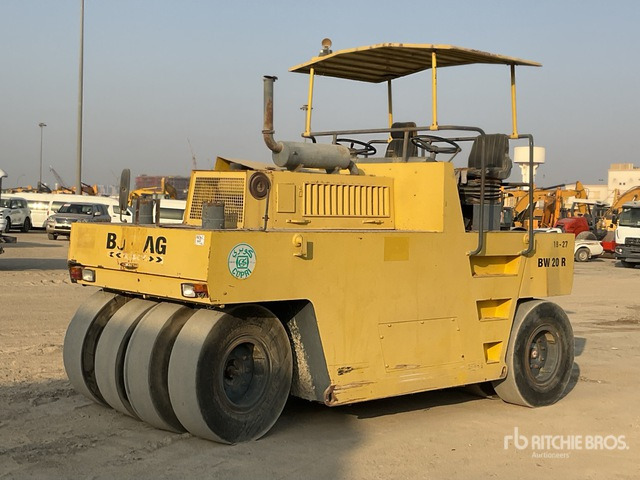 1999 Bomag BW20R 8 Wheel Pneumatic Roller - רולר פניאומטי: תמונה 1 1999 Bomag BW20R 8 Wheel Pneumatic Roller - רולר פניאומטי: תמונה 1