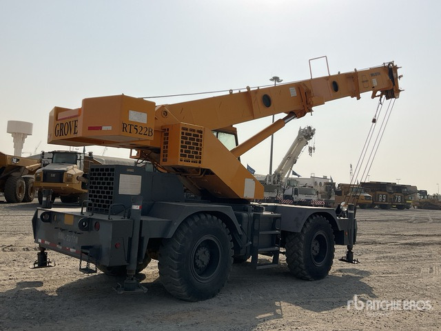 1999 Grove RT522B 22 ton 4x4x4 Rough Terrain Crane - עגורן שטח מחוספס: תמונה 4 1999 Grove RT522B 22 ton 4x4x4 Rough Terrain Crane - עגורן שטח מחוספס: תמונה 4