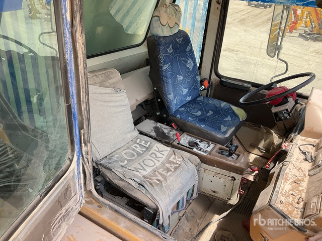 2001 Komatsu HD785-5 - משאית סלעים/ מסיר פסולת קשיח: תמונה 5 2001 Komatsu HD785-5 - משאית סלעים/ מסיר פסולת קשיח: תמונה 5