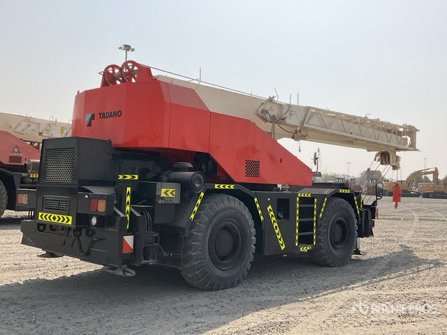 2002 Tadano TR300 EX 30 ton 4x4x4 Rough Terrain Crane - עגורן שטח מחוספס: תמונה 3 2002 Tadano TR300 EX 30 ton 4x4x4 Rough Terrain Crane - עגורן שטח מחוספס: תמונה 3