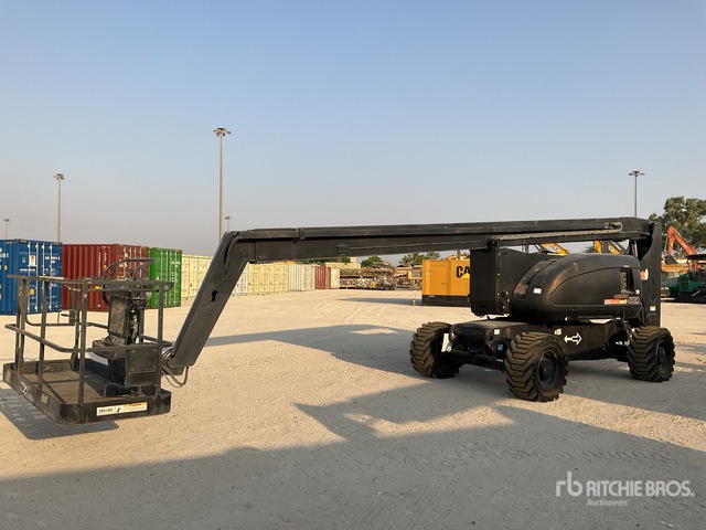 2006 JLG 800A 4WD Gasoline Articulating Boom Lift - זרוע מרפקי: תמונה 2 2006 JLG 800A 4WD Gasoline Articulating Boom Lift - זרוע מרפקי: תמונה 2