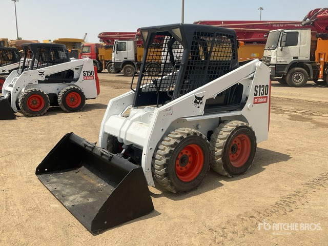 2007 Bobcat S130 - מעמיס היגוי החלקה: תמונה 1 2007 Bobcat S130 - מעמיס היגוי החלקה: תמונה 1