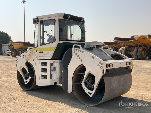 2007 Bomag BW161AD-4 Double Drum Roller - רולר כביש: תמונה 4 2007 Bomag BW161AD-4 Double Drum Roller - רולר כביש: תמונה 4