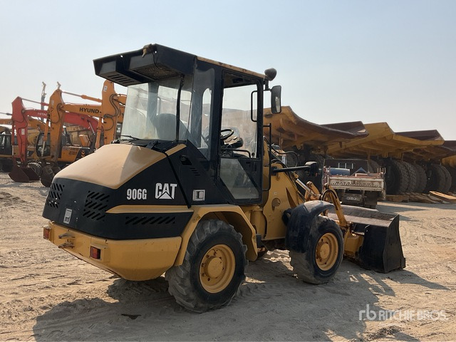 2007 Cat 906 - מעמיס גלגלים: תמונה 4 2007 Cat 906 - מעמיס גלגלים: תמונה 4
