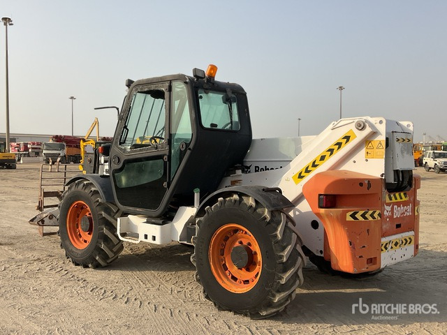 2008 Bobcat T40170 - מפעיל טלסקופי: תמונה 4 2008 Bobcat T40170 - מפעיל טלסקופי: תמונה 4