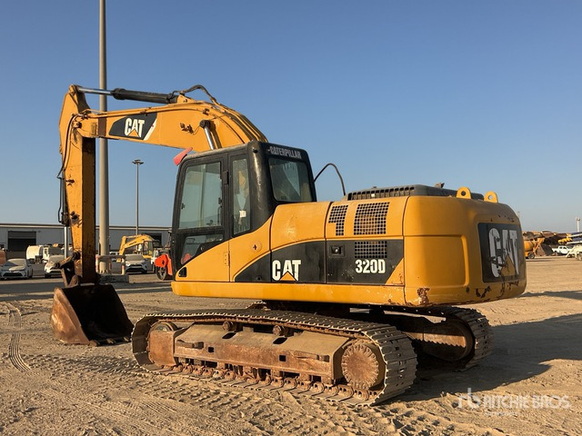 2008 Cat 320D Tracked Excavator - מחפר סורק: תמונה 2 2008 Cat 320D Tracked Excavator - מחפר סורק: תמונה 2