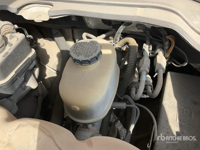 2008 Ford F550 XL Super Duty 4x4 Service Truck - כלי רכב עירוני/ מיוחד: תמונה 5 2008 Ford F550 XL Super Duty 4x4 Service Truck - כלי רכב עירוני/ מיוחד: תמונה 5