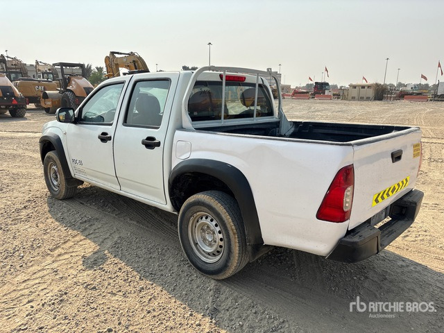 2008 Isuzu D-Max 4x2 Crew Cab Pickup - טנדר: תמונה 2 2008 Isuzu D-Max 4x2 Crew Cab Pickup - טנדר: תמונה 2