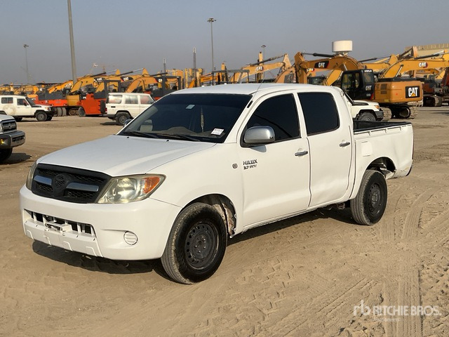 2008 Toyota Hilux 4x2 Crew Cab Pickup - טנדר: תמונה 1 2008 Toyota Hilux 4x2 Crew Cab Pickup - טנדר: תמונה 1