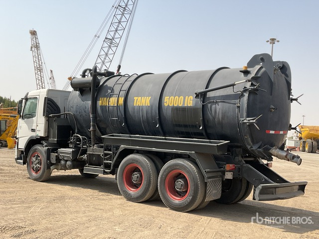 2008 Volvo FM400 6x4 20000 L Vacuum Tanker Truck - משאית ואקום: תמונה 3 2008 Volvo FM400 6x4 20000 L Vacuum Tanker Truck - משאית ואקום: תמונה 3