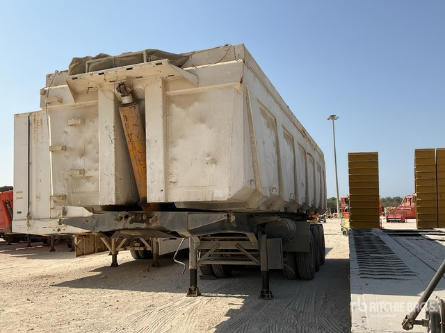 2009 Mammut 3S Tri/A End Dump Trailer - קרון נגרר עם מזהיר: תמונה 2 2009 Mammut 3S Tri/A End Dump Trailer - קרון נגרר עם מזהיר: תמונה 2