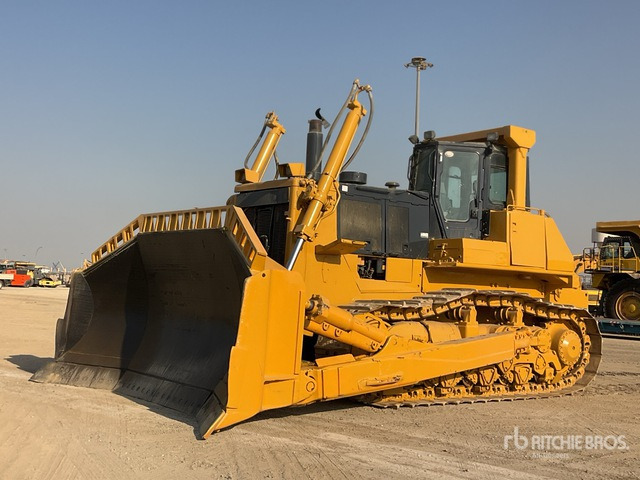 2010 Komatsu D375A-5E0 Crawler Dozer - דחפור: תמונה 2 2010 Komatsu D375A-5E0 Crawler Dozer - דחפור: תמונה 2