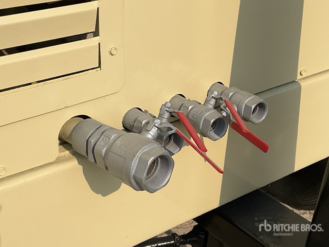 2011 Ingersoll Rand 9235 Mobile Air Compressor - מדחס אוויר: תמונה 4 2011 Ingersoll Rand 9235 Mobile Air Compressor - מדחס אוויר: תמונה 4