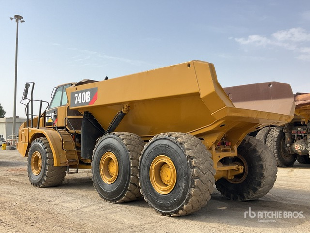 2012 Cat 740B - מסיר פסולת מפרקי: תמונה 3 2012 Cat 740B - מסיר פסולת מפרקי: תמונה 3