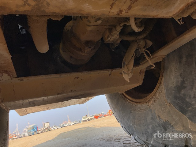 2012 Cat CS-533E Smooth Drum Compactor - מדחס: תמונה 5 2012 Cat CS-533E Smooth Drum Compactor - מדחס: תמונה 5