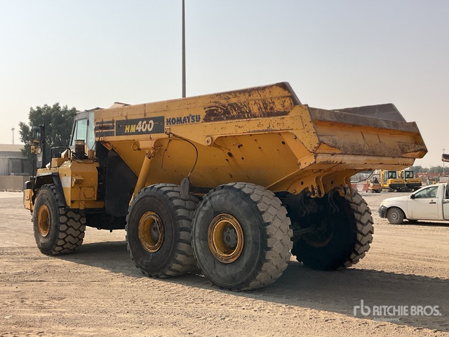 2012 Komatsu HM400-2R Articulated Dump Truck - מסיר פסולת מפרקי: תמונה 4 2012 Komatsu HM400-2R Articulated Dump Truck - מסיר פסולת מפרקי: תמונה 4