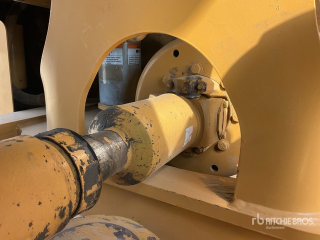 2013 Cat 950H - מעמיס גלגלים: תמונה 5 2013 Cat 950H - מעמיס גלגלים: תמונה 5