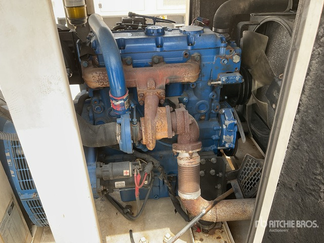 2014 FG Wilson P88 3 100 kVA Skid-Mounted (Inoperable) Generator Set - ערכת גנרטורים: תמונה 5 2014 FG Wilson P88 3 100 kVA Skid-Mounted (Inoperable) Generator Set - ערכת גנרטורים: תמונה 5