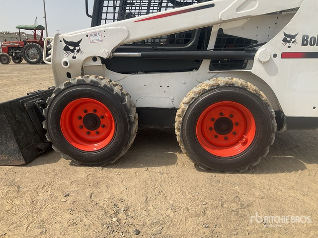 2015 Bobcat S510 - מעמיס היגוי החלקה: תמונה 5 2015 Bobcat S510 - מעמיס היגוי החלקה: תמונה 5
