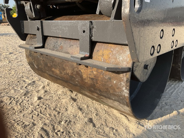 2015 Paclite DRX7800 (Inoperable) Walk Behind Roller - מיני רולר: תמונה 4 2015 Paclite DRX7800 (Inoperable) Walk Behind Roller - מיני רולר: תמונה 4