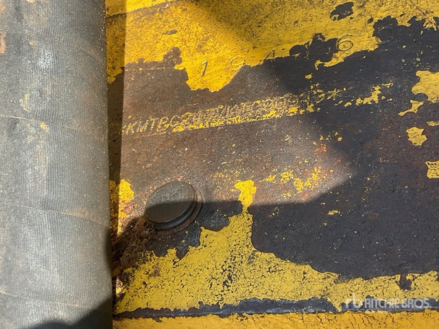 2016 Komatsu PC300-8M0 Tracked Excavator - מחפר סורק: תמונה 2 2016 Komatsu PC300-8M0 Tracked Excavator - מחפר סורק: תמונה 2