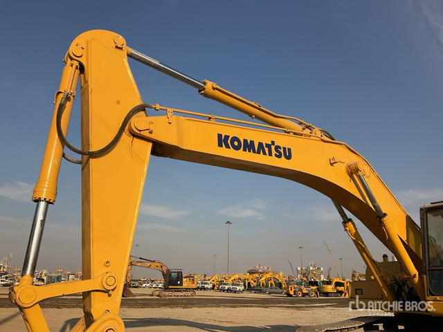2016 Komatsu PC300LC-7 Tracked Excavator - מחפר סורק: תמונה 5 2016 Komatsu PC300LC-7 Tracked Excavator - מחפר סורק: תמונה 5