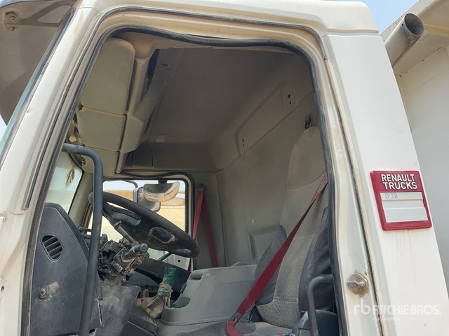 2016 Renault D18 4x2 (Inoperable) S/A Dump Truck - מזהיר: תמונה 5 2016 Renault D18 4x2 (Inoperable) S/A Dump Truck - מזהיר: תמונה 5