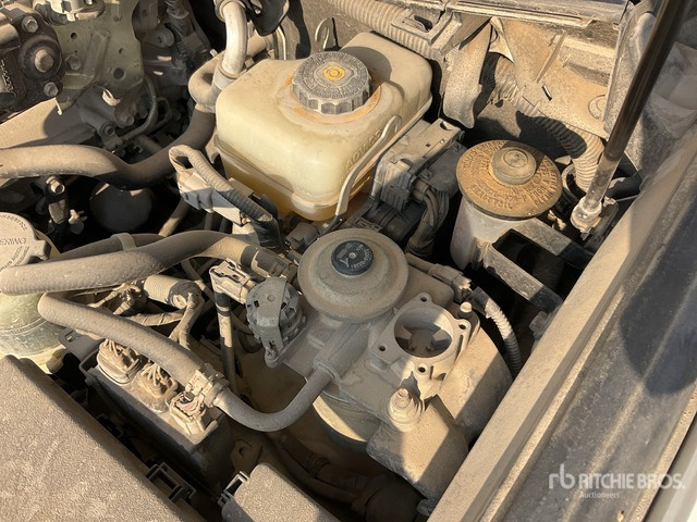 2017 Toyota Prado TX 150L 4x4 SUV - SUV: תמונה 4 2017 Toyota Prado TX 150L 4x4 SUV - SUV: תמונה 4