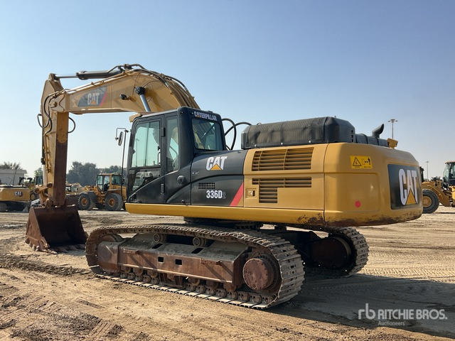 2018 Cat 336D2 Tracked Excavator - מחפר סורק: תמונה 2 2018 Cat 336D2 Tracked Excavator - מחפר סורק: תמונה 2