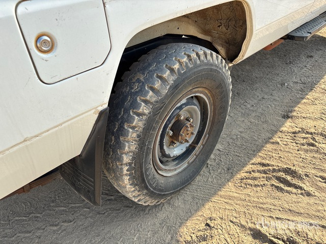 2018 Toyota Land Cruiser 78R 4x4 SUV - SUV: תמונה 4 2018 Toyota Land Cruiser 78R 4x4 SUV - SUV: תמונה 4