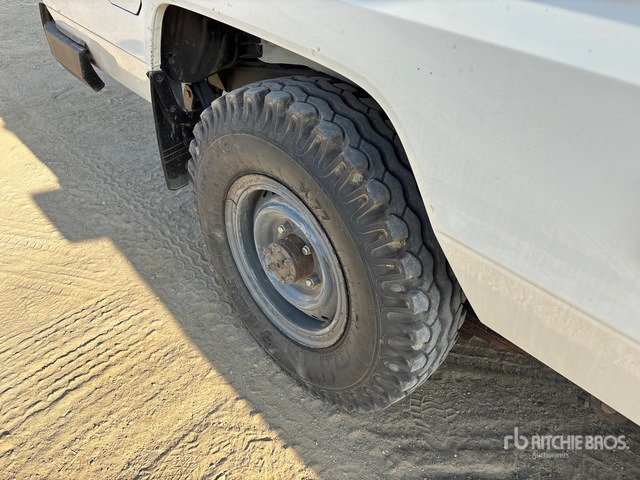 2018 Toyota Land Cruiser 78R 4x4 SUV - SUV: תמונה 4 2018 Toyota Land Cruiser 78R 4x4 SUV - SUV: תמונה 4