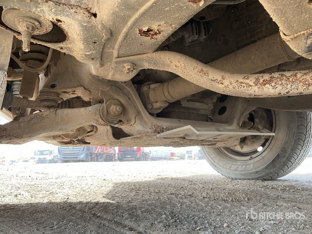 2018 Toyota Prado TX 150L 4x4 SUV - SUV: תמונה 5 2018 Toyota Prado TX 150L 4x4 SUV - SUV: תמונה 5
