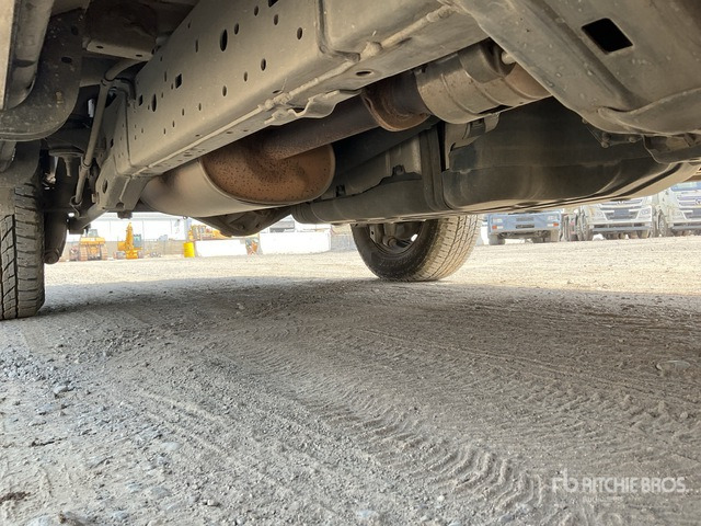 2018 Toyota Prado TX 150L 4x4 SUV - SUV: תמונה 5 2018 Toyota Prado TX 150L 4x4 SUV - SUV: תמונה 5