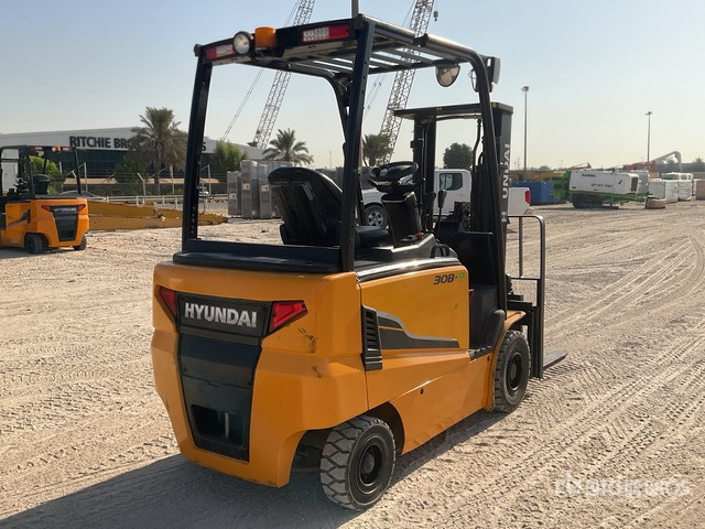 2019 Hyundai 30B-9 3 ton Electric Forklift - מלגזה חשמלית: תמונה 3 2019 Hyundai 30B-9 3 ton Electric Forklift - מלגזה חשמלית: תמונה 3