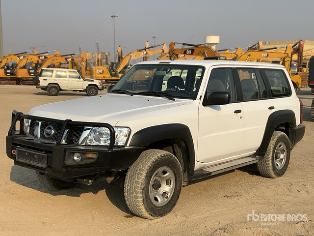 2019 Nissan Patrol GL 4x4 SUV - SUV: תמונה 1 2019 Nissan Patrol GL 4x4 SUV - SUV: תמונה 1